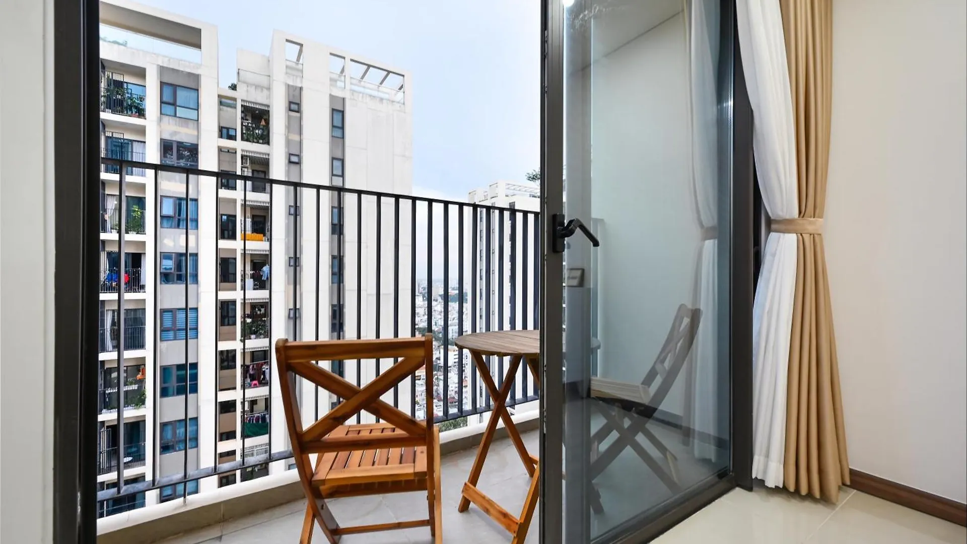 Khoahome Ha Do Q10 2Pn-3Pn 2Wc Ho Chi Minh City 0*,  Vietnam
